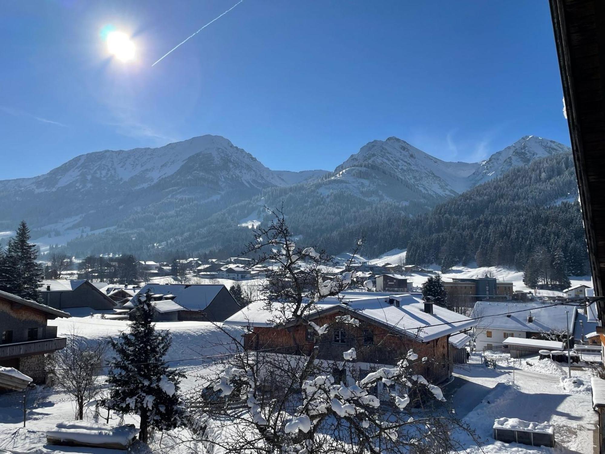 Gaestehaus Holl Schattwald Esterno foto